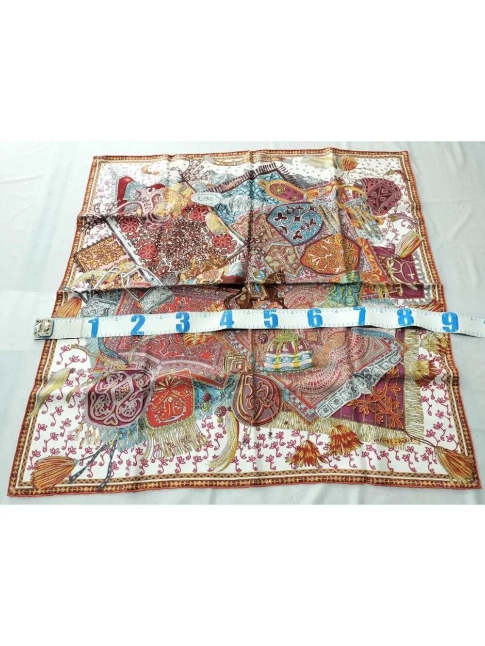 Hermes brand carre